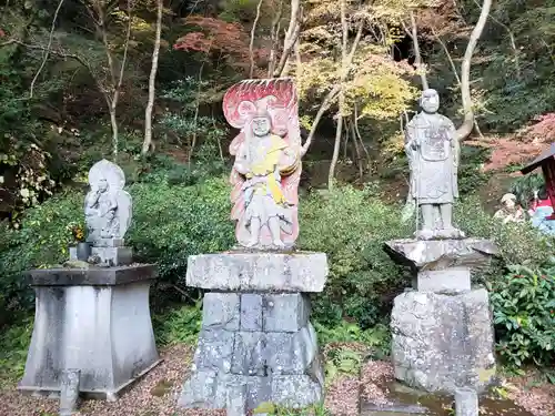 御橋観音寺の仏像