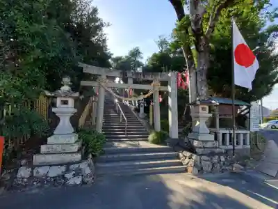 二宮神社の鳥居
