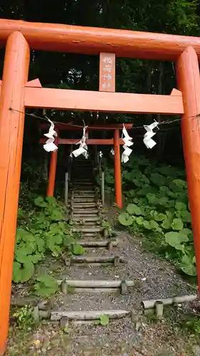 阿寒湖稲荷神社の鳥居