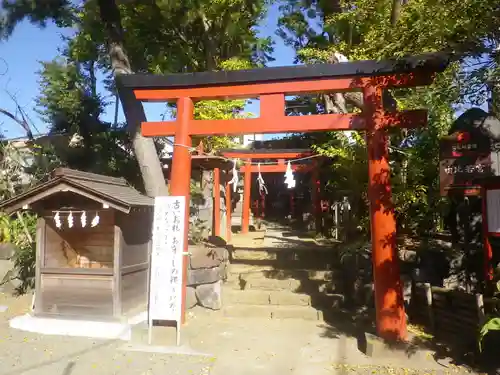 由比若宮（元鶴岡八幡宮）の鳥居