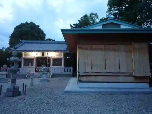 二本木八幡社の本殿・本堂