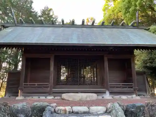 三明神社の本殿・本堂