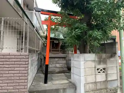 稲荷神社の鳥居