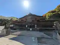 函館八幡宮の{uncategorized: "未分類", other: "その他", undefined: "問題あり", building: "その他建物", grave: "お墓", sacred_gate: "鳥居", guardian: "狛犬", statue: "像", buddha: "仏像", history: "歴史", nature: "自然", garden: "庭園", animal: "動物", pagoda: "塔", temizu: "手水舎", mountain_gate: "山門・神門", sanctuary: "本殿・本堂", subordinate: "末社・摂社", art: "芸術", scenery: "景色", jizo: "地蔵", ema: "絵馬", goshuin: "御朱印", omikuji: "おみくじ", items: "授与品その他", amulet: "お守り", goshuincho: "御朱印帳", eats: "食事", festival: "お祭り", votive_dance: "神楽", shichigosan: "七五三参", wedding: "結婚式", experience: "体験その他", initially: "初詣", around: "周辺", anti_infection: "感染症対策"}