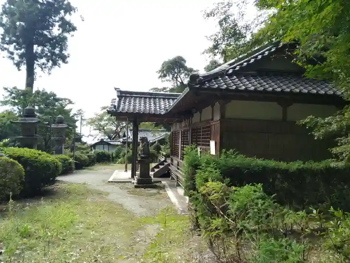 穴師坐兵主神社の本殿・本堂