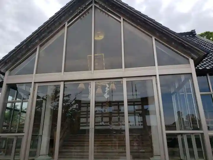 住吉神社の本殿・本堂