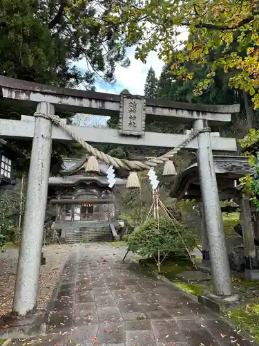 雄神神社(富山県)