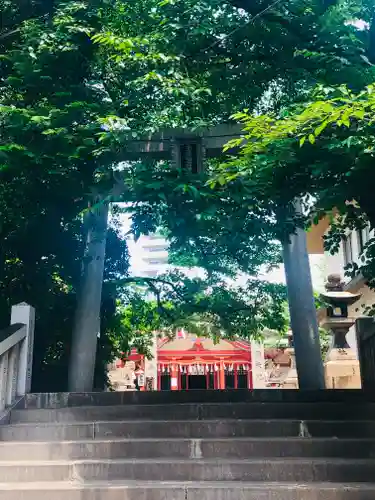 玉造稲荷神社の鳥居