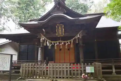 氷川女體神社の本殿