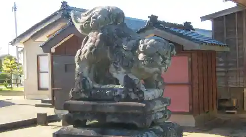 諏訪神社の狛犬