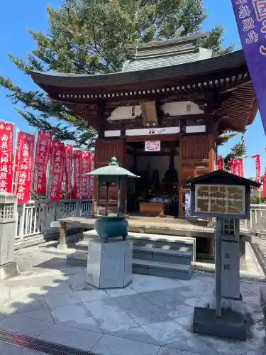 観音山慈眼院（高崎観音）の{uncategorized: "未分類", other: "その他", undefined: "問題あり", building: "その他建物", grave: "お墓", sacred_gate: "鳥居", guardian: "狛犬", statue: "像", buddha: "仏像", history: "歴史", nature: "自然", garden: "庭園", animal: "動物", pagoda: "塔", temizu: "手水舎", mountain_gate: "山門・神門", sanctuary: "本殿・本堂", subordinate: "末社・摂社", art: "芸術", scenery: "景色", jizo: "地蔵", ema: "絵馬", goshuin: "御朱印", omikuji: "おみくじ", items: "授与品その他", amulet: "お守り", goshuincho: "御朱印帳", eats: "食事", festival: "お祭り", votive_dance: "神楽", shichigosan: "七五三参", wedding: "結婚式", experience: "体験その他", initially: "初詣", around: "周辺", anti_infection: "感染症対策"}