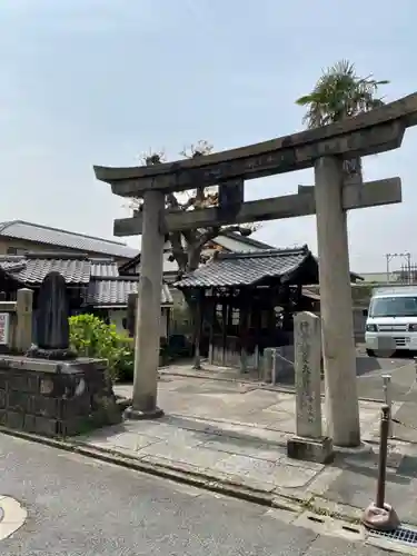 石上神社の鳥居