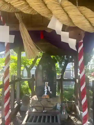 八瀧不動神社の{uncategorized: "未分類", other: "その他", undefined: "問題あり", building: "その他建物", grave: "お墓", sacred_gate: "鳥居", guardian: "狛犬", statue: "像", buddha: "仏像", history: "歴史", nature: "自然", garden: "庭園", animal: "動物", pagoda: "塔", temizu: "手水舎", mountain_gate: "山門・神門", sanctuary: "本殿・本堂", subordinate: "末社・摂社", art: "芸術", scenery: "景色", jizo: "地蔵", ema: "絵馬", goshuin: "御朱印", omikuji: "おみくじ", items: "授与品その他", amulet: "お守り", goshuincho: "御朱印帳", eats: "食事", festival: "お祭り", votive_dance: "神楽", shichigosan: "七五三参", wedding: "結婚式", experience: "体験その他", initially: "初詣", around: "周辺", anti_infection: "感染症対策"}