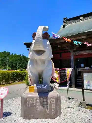 長福寿寺の{uncategorized: "未分類", other: "その他", undefined: "問題あり", building: "その他建物", grave: "お墓", sacred_gate: "鳥居", guardian: "狛犬", statue: "像", buddha: "仏像", history: "歴史", nature: "自然", garden: "庭園", animal: "動物", pagoda: "塔", temizu: "手水舎", mountain_gate: "山門・神門", sanctuary: "本殿・本堂", subordinate: "末社・摂社", art: "芸術", scenery: "景色", jizo: "地蔵", ema: "絵馬", goshuin: "御朱印", omikuji: "おみくじ", items: "授与品その他", amulet: "お守り", goshuincho: "御朱印帳", eats: "食事", festival: "お祭り", votive_dance: "神楽", shichigosan: "七五三参", wedding: "結婚式", experience: "体験その他", initially: "初詣", around: "周辺", anti_infection: "感染症対策"}