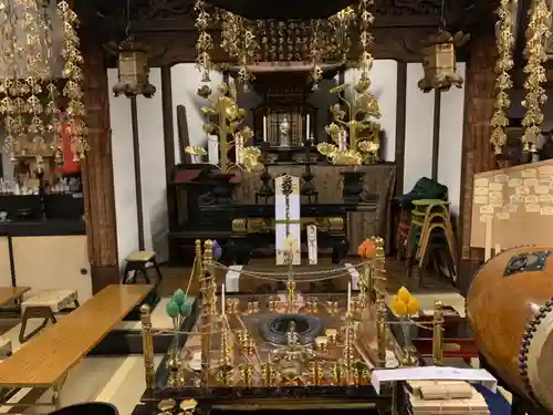 眞久寺の本殿・本堂