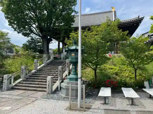 石上寺の{uncategorized: "未分類", other: "その他", undefined: "問題あり", building: "その他建物", grave: "お墓", sacred_gate: "鳥居", guardian: "狛犬", statue: "像", buddha: "仏像", history: "歴史", nature: "自然", garden: "庭園", animal: "動物", pagoda: "塔", temizu: "手水舎", mountain_gate: "山門・神門", sanctuary: "本殿・本堂", subordinate: "末社・摂社", art: "芸術", scenery: "景色", jizo: "地蔵", ema: "絵馬", goshuin: "御朱印", omikuji: "おみくじ", items: "授与品その他", amulet: "お守り", goshuincho: "御朱印帳", eats: "食事", festival: "お祭り", votive_dance: "神楽", shichigosan: "七五三参", wedding: "結婚式", experience: "体験その他", initially: "初詣", around: "周辺", anti_infection: "感染症対策"}