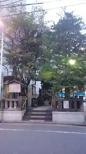 八大龍王社の本殿・本堂