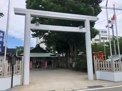 神明宮の鳥居