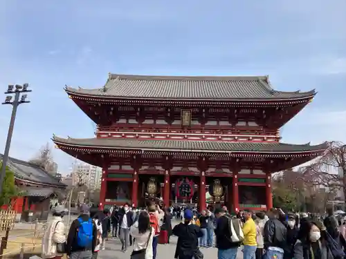 浅草寺の山門