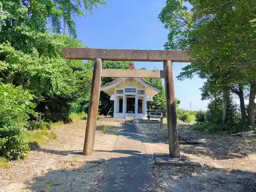 神明社の鳥居