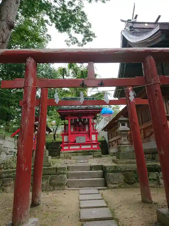 安積國造神社の末社・摂社