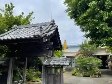 普向寺の山門・神門