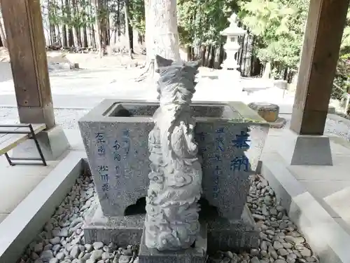 滑川神社 - 仕事と子どもの守り神の手水