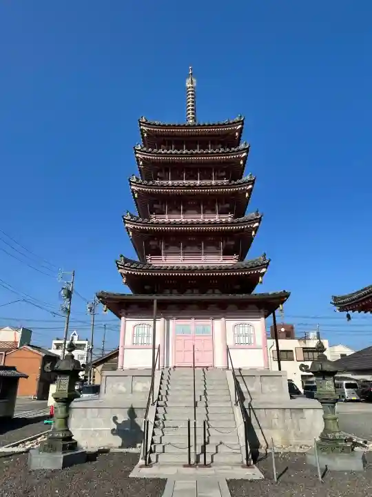 津観音の{uncategorized: "未分類", other: "その他", undefined: "問題あり", building: "その他建物", grave: "お墓", sacred_gate: "鳥居", guardian: "狛犬", statue: "像", buddha: "仏像", history: "歴史", nature: "自然", garden: "庭園", animal: "動物", pagoda: "塔", temizu: "手水舎", mountain_gate: "山門・神門", sanctuary: "本殿・本堂", subordinate: "末社・摂社", art: "芸術", scenery: "景色", jizo: "地蔵", ema: "絵馬", goshuin: "御朱印", omikuji: "おみくじ", items: "授与品その他", amulet: "お守り", goshuincho: "御朱印帳", eats: "食事", festival: "お祭り", votive_dance: "神楽", shichigosan: "七五三参", wedding: "結婚式", experience: "体験その他", initially: "初詣", around: "周辺", anti_infection: "感染症対策"}