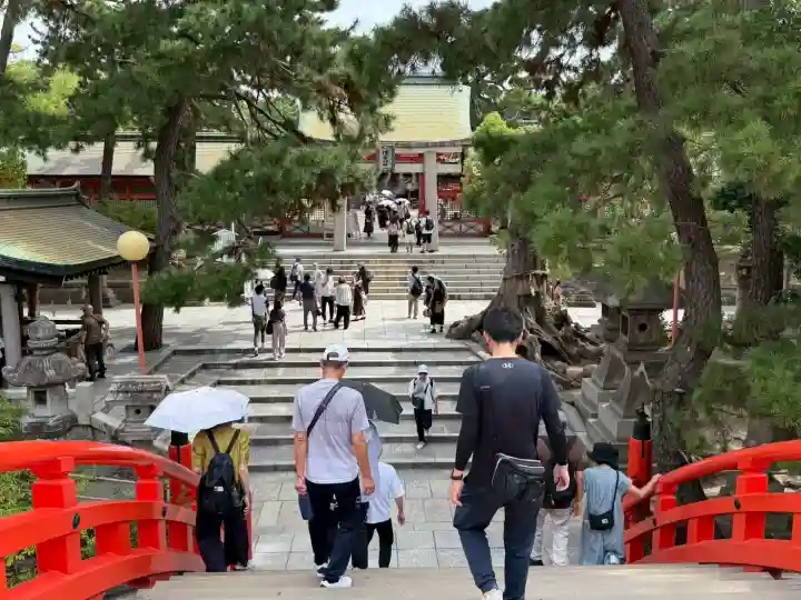 住吉大社の{uncategorized: "未分類", other: "その他", undefined: "問題あり", building: "その他建物", grave: "お墓", sacred_gate: "鳥居", guardian: "狛犬", statue: "像", buddha: "仏像", history: "歴史", nature: "自然", garden: "庭園", animal: "動物", pagoda: "塔", temizu: "手水舎", mountain_gate: "山門・神門", sanctuary: "本殿・本堂", subordinate: "末社・摂社", art: "芸術", scenery: "景色", jizo: "地蔵", ema: "絵馬", goshuin: "御朱印", omikuji: "おみくじ", items: "授与品その他", amulet: "お守り", goshuincho: "御朱印帳", eats: "食事", festival: "お祭り", votive_dance: "神楽", shichigosan: "七五三参", wedding: "結婚式", experience: "体験その他", initially: "初詣", around: "周辺", anti_infection: "感染症対策"}
