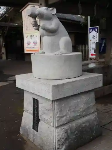 戸部杉山神社の狛犬