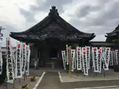 弥勒寺の本殿