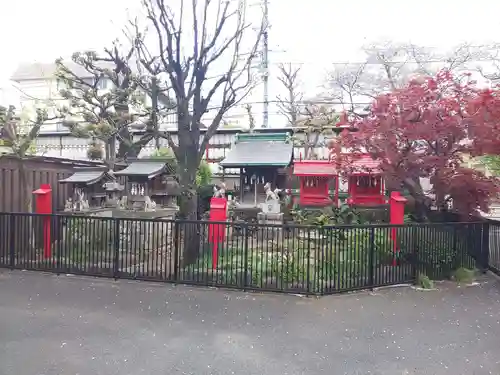 八幡八雲神社の末社・摂社