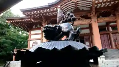 乙寳寺の本殿・本堂