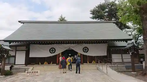 松陰神社の本殿