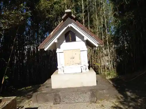 布良崎神社の末社