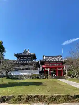 護国寺の山門・神門