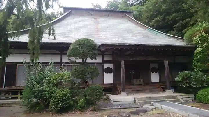 自性寺の本殿・本堂