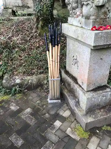 高神社の狛犬