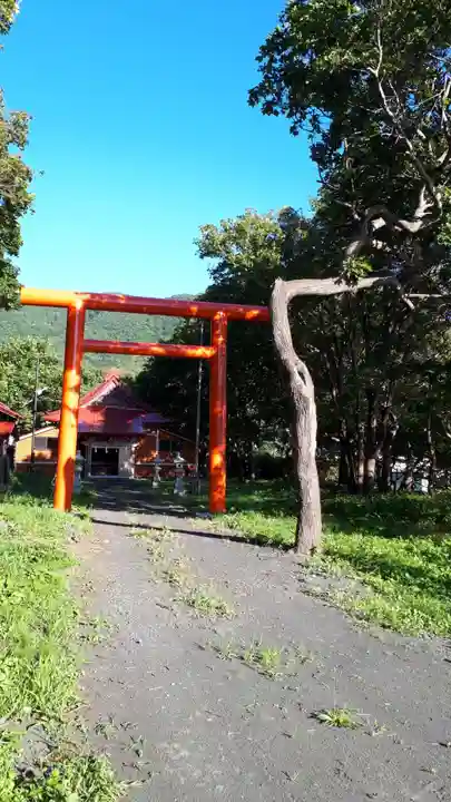 盃稲荷神社の鳥居