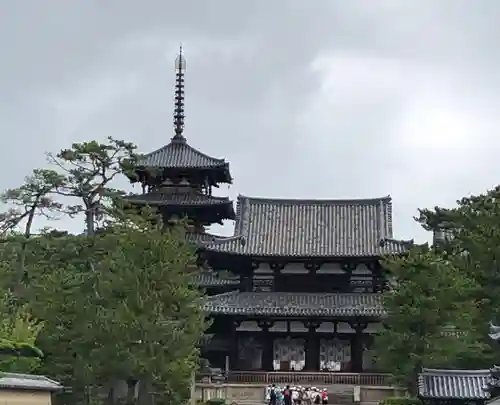 法隆寺の本殿