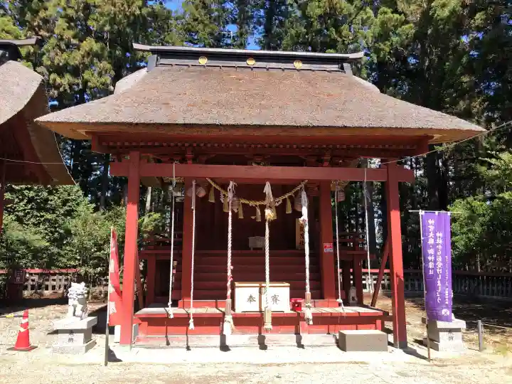賀茂神社の{uncategorized: "未分類", other: "その他", undefined: "問題あり", building: "その他建物", grave: "お墓", sacred_gate: "鳥居", guardian: "狛犬", statue: "像", buddha: "仏像", history: "歴史", nature: "自然", garden: "庭園", animal: "動物", pagoda: "塔", temizu: "手水舎", mountain_gate: "山門・神門", sanctuary: "本殿・本堂", subordinate: "末社・摂社", art: "芸術", scenery: "景色", jizo: "地蔵", ema: "絵馬", goshuin: "御朱印", omikuji: "おみくじ", items: "授与品その他", amulet: "お守り", goshuincho: "御朱印帳", eats: "食事", festival: "お祭り", votive_dance: "神楽", shichigosan: "七五三参", wedding: "結婚式", experience: "体験その他", initially: "初詣", around: "周辺", anti_infection: "感染症対策"}