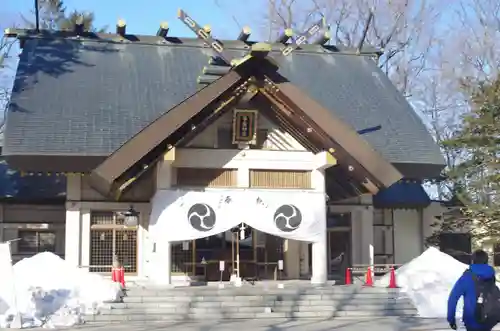 帯廣神社の本殿