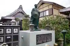 専光寺の像