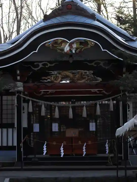新屋山神社(山梨県)