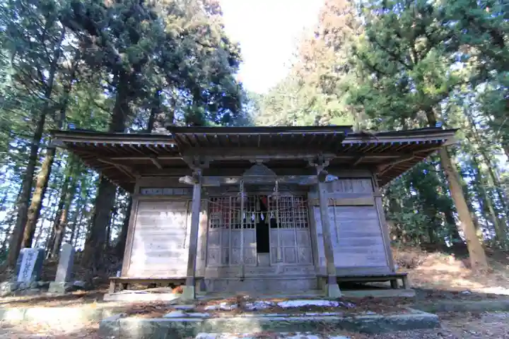 八幡神社の本殿・本堂