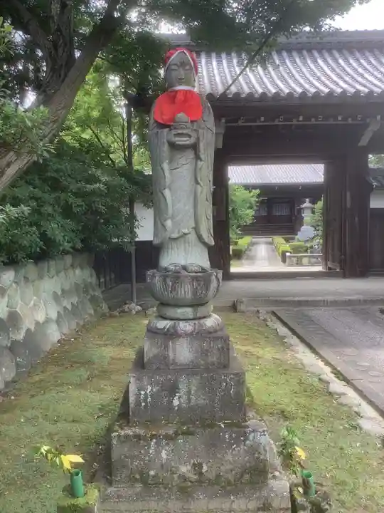 常保寺の地蔵