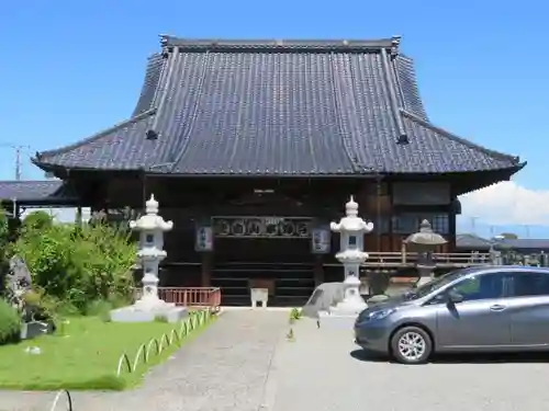 本浄寺の本殿