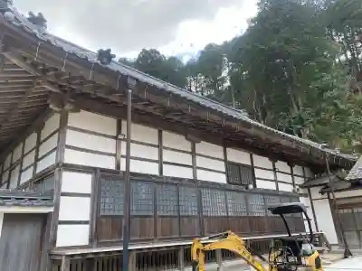 願成寺の{uncategorized: "未分類", other: "その他", undefined: "問題あり", building: "その他建物", grave: "お墓", sacred_gate: "鳥居", guardian: "狛犬", statue: "像", buddha: "仏像", history: "歴史", nature: "自然", garden: "庭園", animal: "動物", pagoda: "塔", temizu: "手水舎", mountain_gate: "山門・神門", sanctuary: "本殿・本堂", subordinate: "末社・摂社", art: "芸術", scenery: "景色", jizo: "地蔵", ema: "絵馬", goshuin: "御朱印", omikuji: "おみくじ", items: "授与品その他", amulet: "お守り", goshuincho: "御朱印帳", eats: "食事", festival: "お祭り", votive_dance: "神楽", shichigosan: "七五三参", wedding: "結婚式", experience: "体験その他", initially: "初詣", around: "周辺", anti_infection: "感染症対策"}