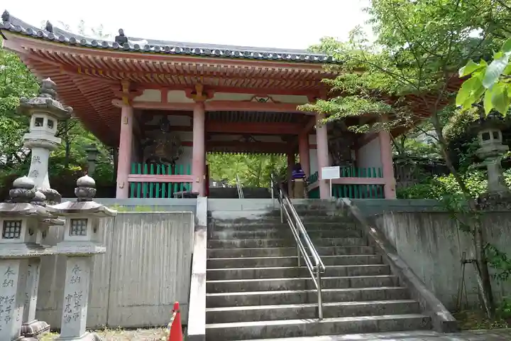 南法華寺(壷阪寺)の山門・神門