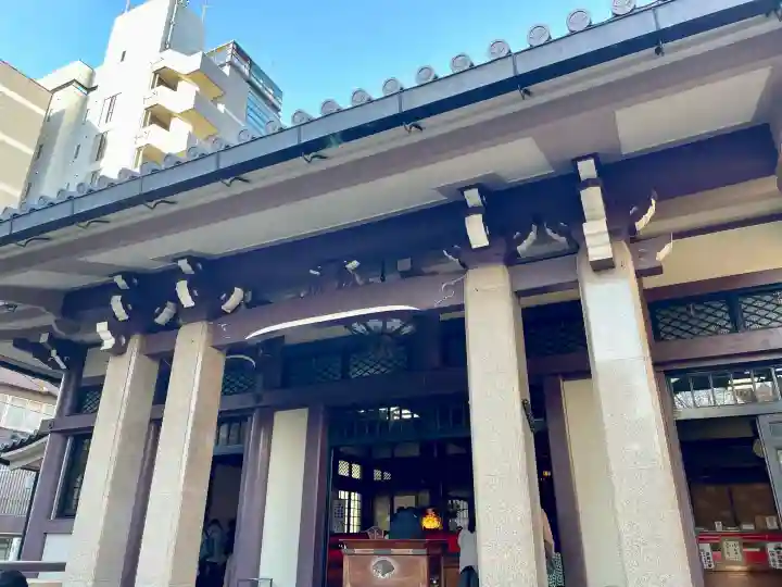 とげぬき地蔵尊 高岩寺の{uncategorized: "未分類", other: "その他", undefined: "問題あり", building: "その他建物", grave: "お墓", sacred_gate: "鳥居", guardian: "狛犬", statue: "像", buddha: "仏像", history: "歴史", nature: "自然", garden: "庭園", animal: "動物", pagoda: "塔", temizu: "手水舎", mountain_gate: "山門・神門", sanctuary: "本殿・本堂", subordinate: "末社・摂社", art: "芸術", scenery: "景色", jizo: "地蔵", ema: "絵馬", goshuin: "御朱印", omikuji: "おみくじ", items: "授与品その他", amulet: "お守り", goshuincho: "御朱印帳", eats: "食事", festival: "お祭り", votive_dance: "神楽", shichigosan: "七五三参", wedding: "結婚式", experience: "体験その他", initially: "初詣", around: "周辺", anti_infection: "感染症対策"}